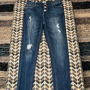 SO brand dark washed girls jeans with rips size girls 16 (In good condition)